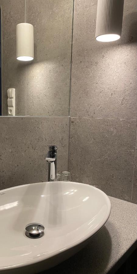 Penzion Luxor Trnava Buitenkant foto