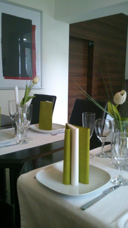 Penzion Luxor Trnava Kamer foto